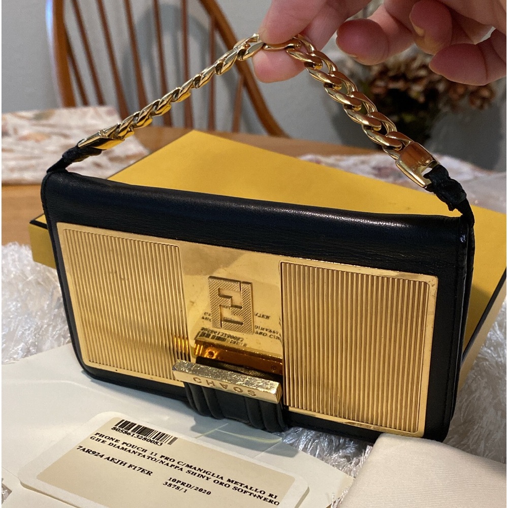 FENDI PHONE POUCH PRO 11 C